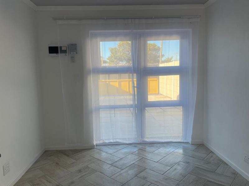To Let 1 Bedroom Property for Rent in Plumstead Western Cape